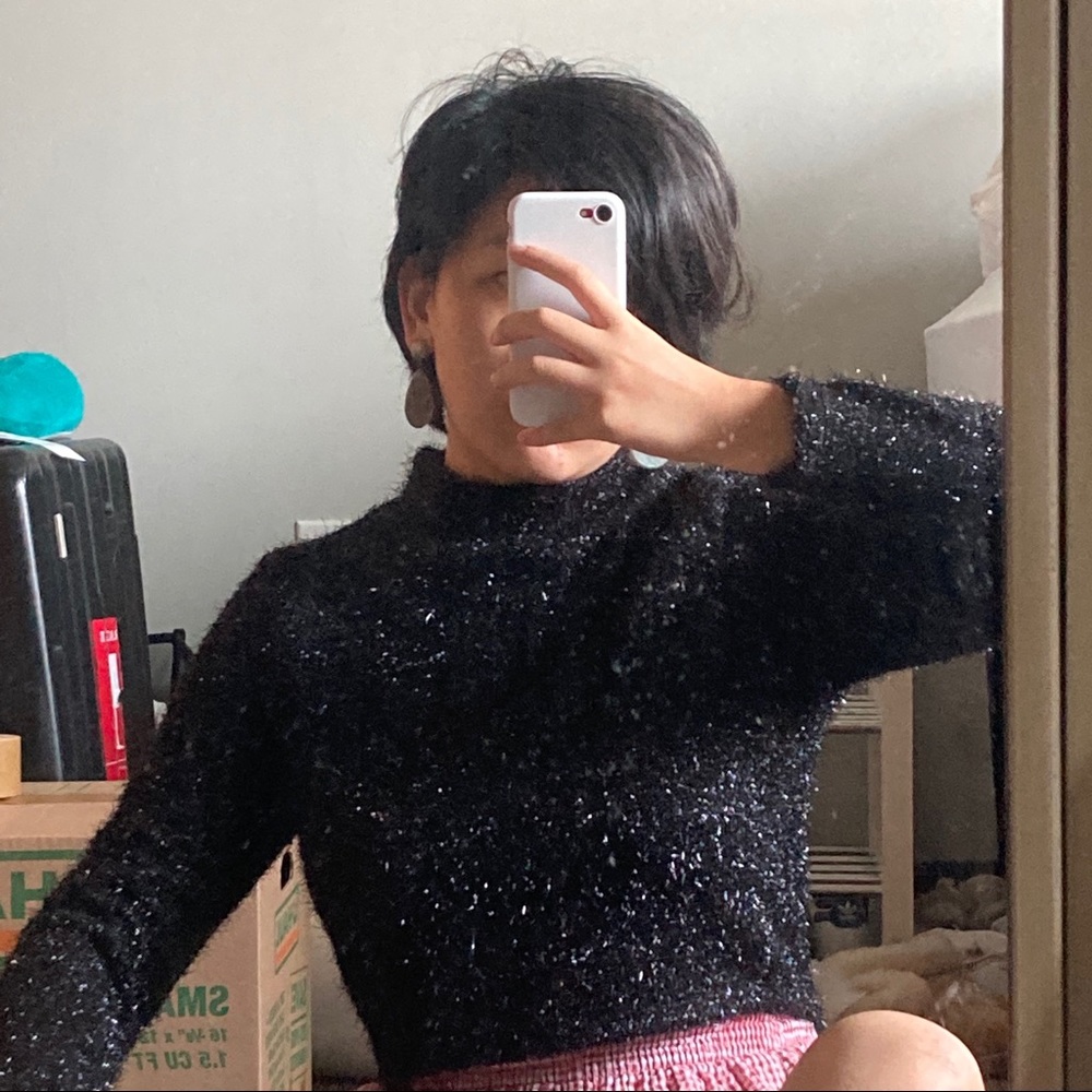Hm glittery cropped black sweater